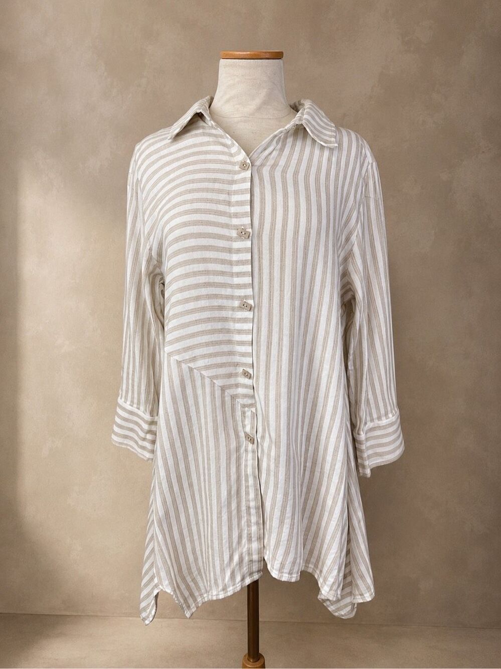 Soft Surroundings PM Standout Asymmetrical Striped Tunic Top Tan White